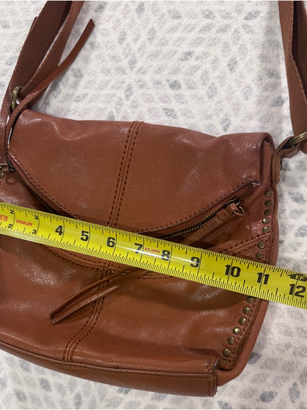 The Sak Cognac Brown Leather Crossbody Bag Studded Boho Tassel Zip Purse - Picture 10 of 13